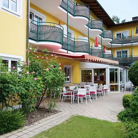 Promenade Szálloda