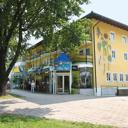 Szálloda Promenade 4*