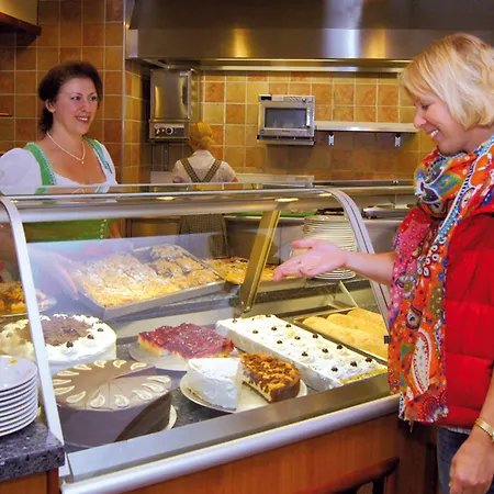 Promenade Bad Fussing