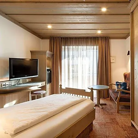 Hotel Promenade 4*